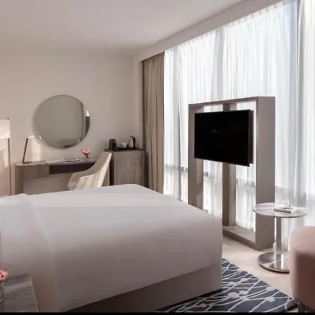 アパート Hanza Tower Casino & Pool & Sauna & Jacuzzi