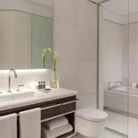 Hanza Tower Casino & Pool & Sauna & Jacuzzi شقة شتشيتسين